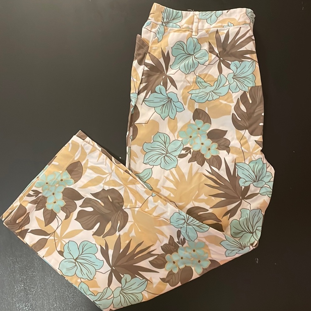 Charter Club Allison fit/floral printed pants- size 10